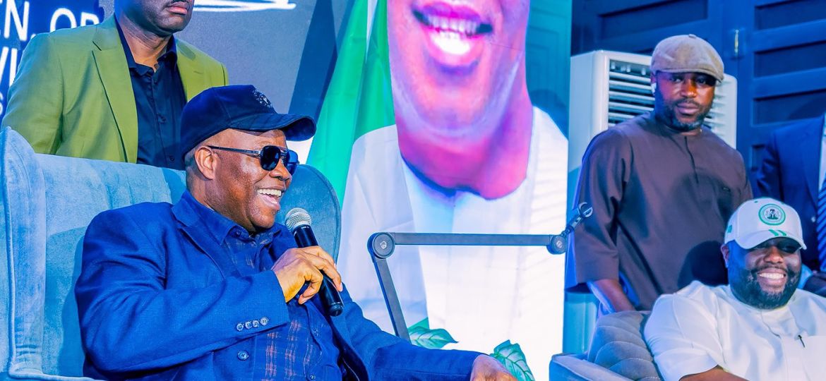 Akpabio Engages Nigerian Youths Post Picture