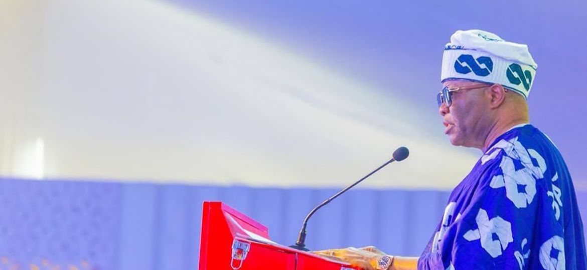 Akpabio at Lagos commissioning Post Picture