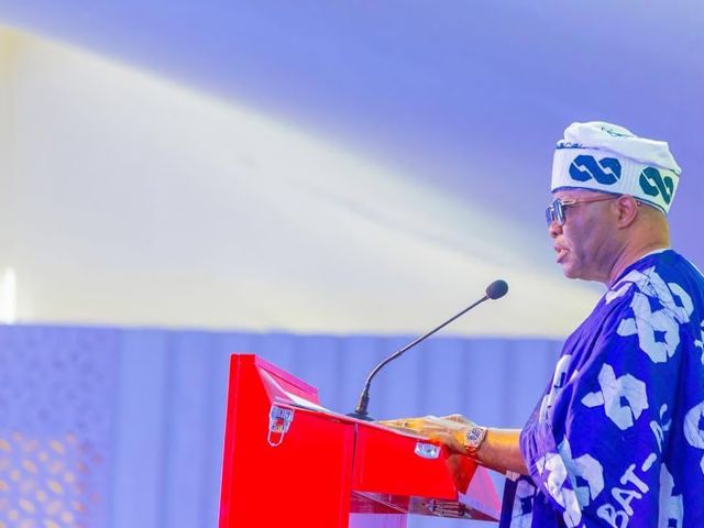 Akpabio at Lagos commissioning Post Picture